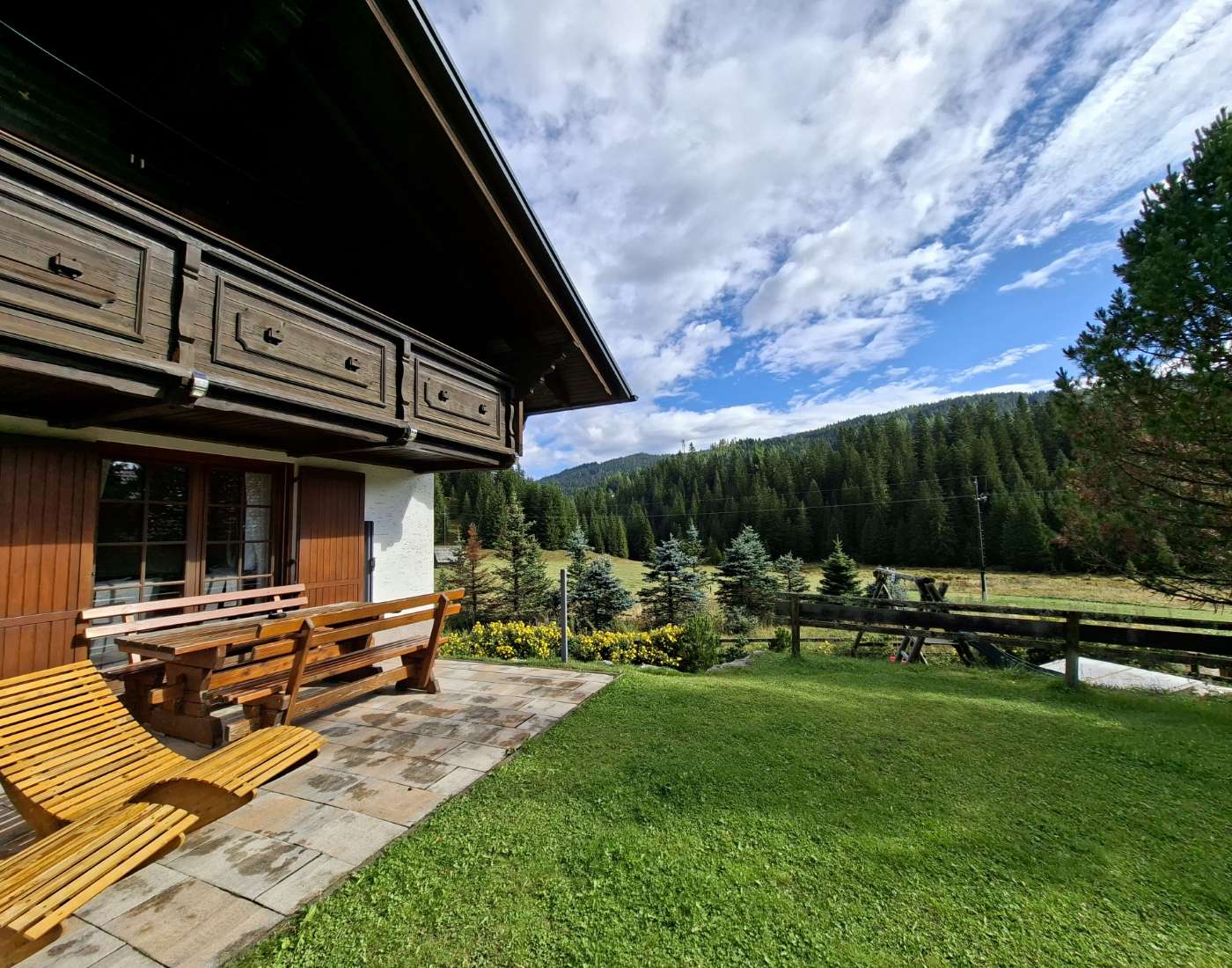 Almhuette-Mirnig-Urlaub-auf-der-Alm-in-Kaernten-Almhuette-mieten-Almhaus-mit-grossem-Garten-und-Sauna-und-Spielplatz-Home-Galerie-Foto-12